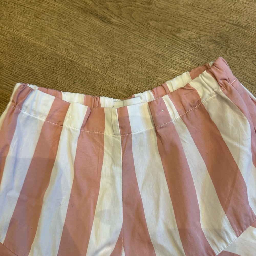 Wolf and Rita Striped Pink and White Ruffle girls Shorts NWOT - Picture 4 of 6